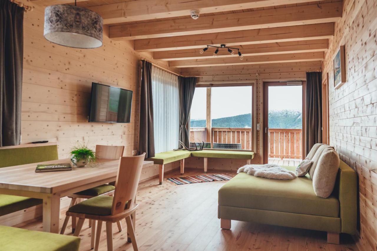 Hiasl Zirbenhuette Hotel Hochrindl Exterior foto