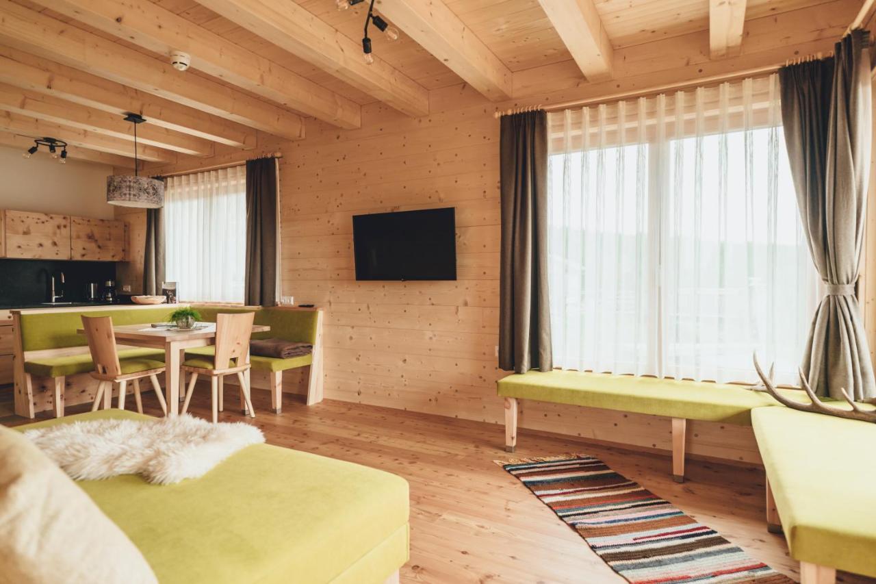 Hiasl Zirbenhuette Hotel Hochrindl Exterior foto