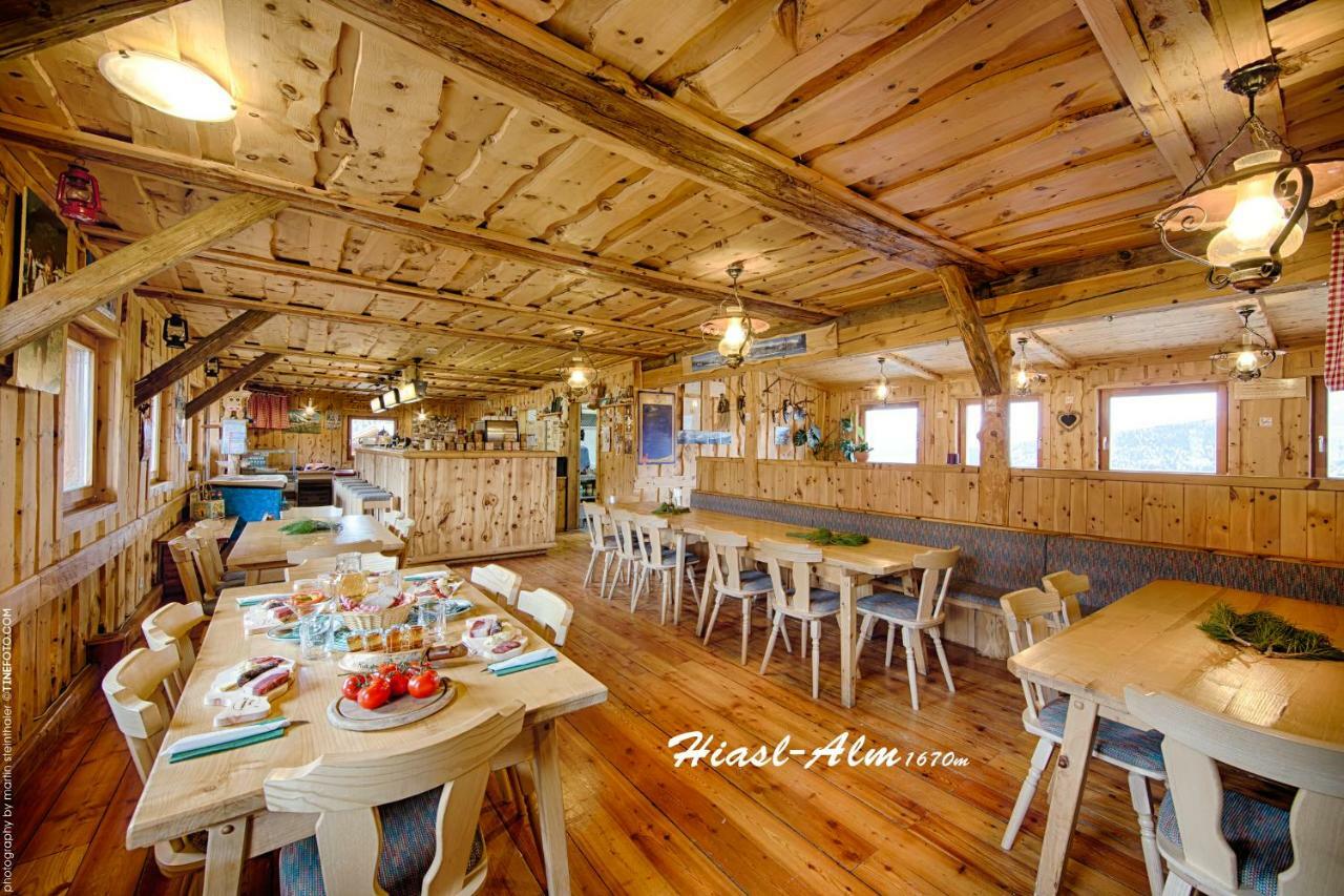 Hiasl Zirbenhuette Hotel Hochrindl Exterior foto
